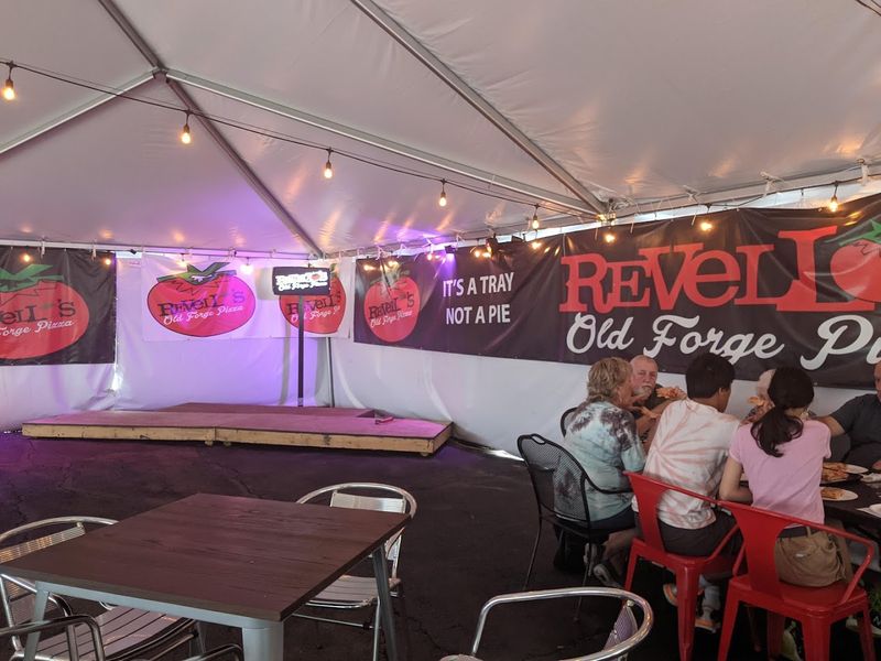 Operating Hours Make It A Flexible Stop