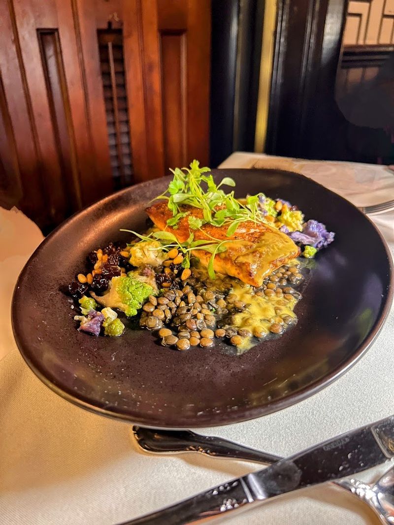 The Menu Handles Bold Flavors Without Overcomplicating Things The Menu Handles Bold Flavors Without Overcomplicating Things
