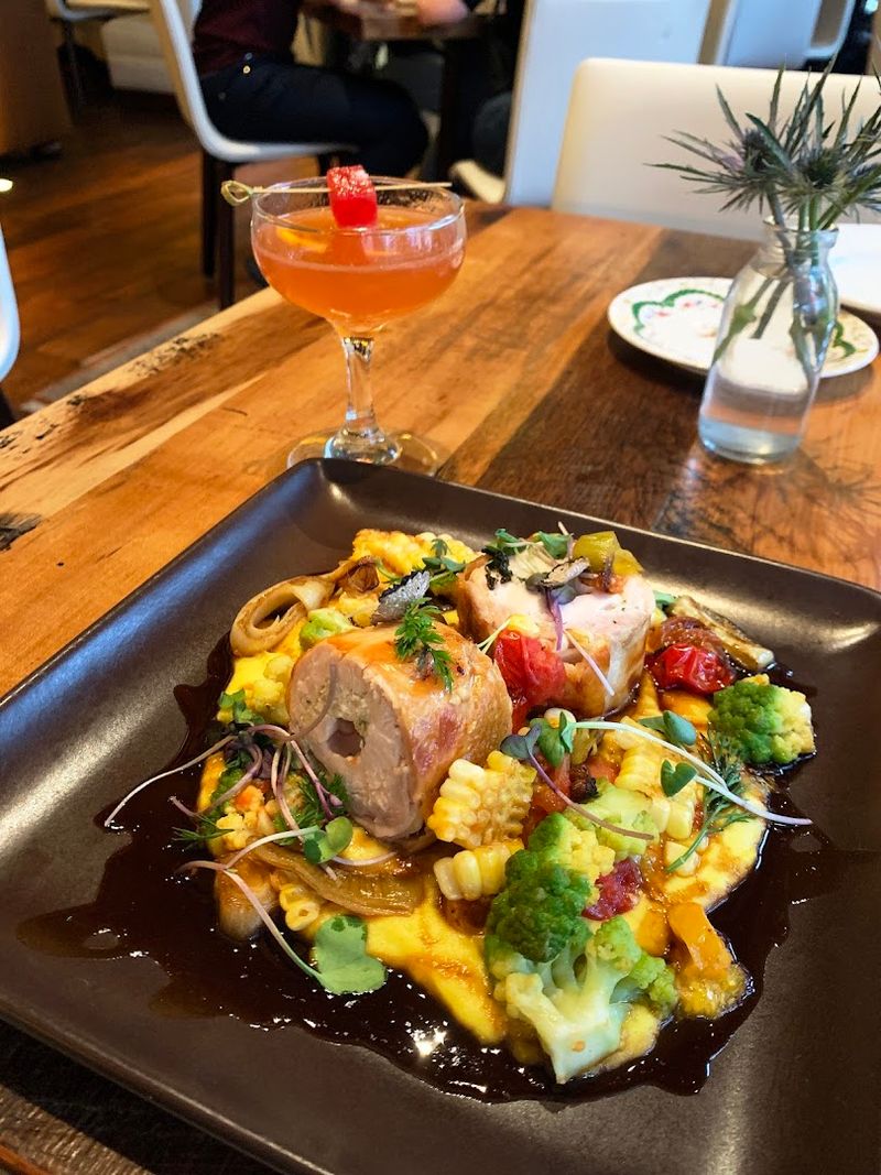 The Menu Is the Star of the Show