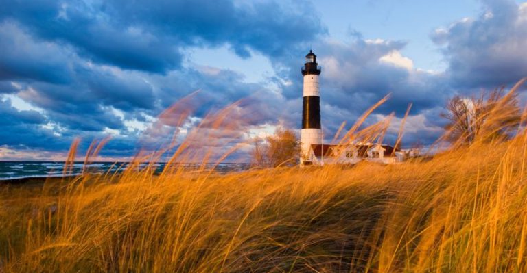The Michigan Lighthouse Circuit That Locals Swear Is Best In Late October