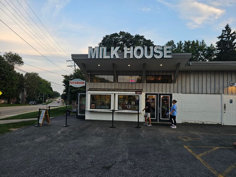 The Milk House Ice Cream, Pingree Grove, IL The Milk House Ice Cream, Pingree Grove, IL
