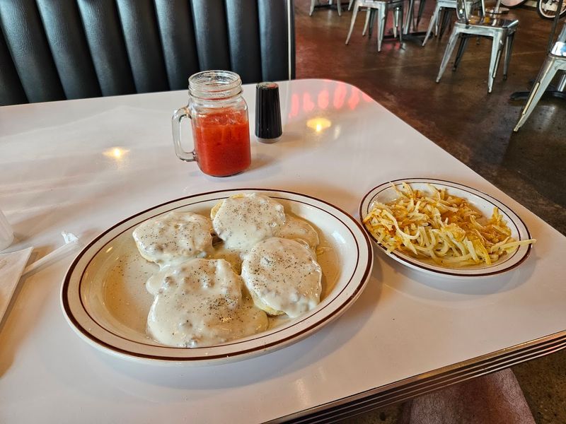 Breakfast That Earns a Standing Ovation