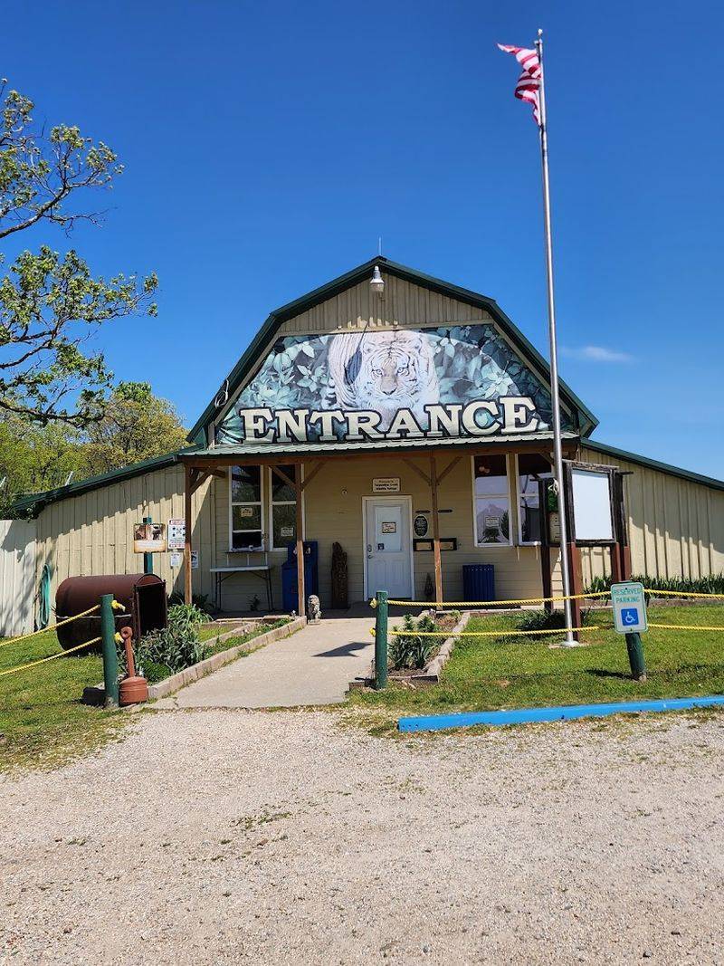 Turpentine Creek Wildlife Refuge, Eureka Springs