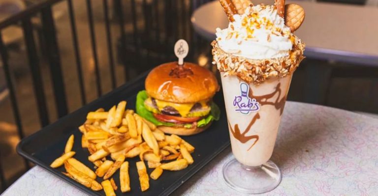 The Most Shocking Comfort Food Spot Hiding In A Bowling Alley In NYC Locals Absolutely Adore