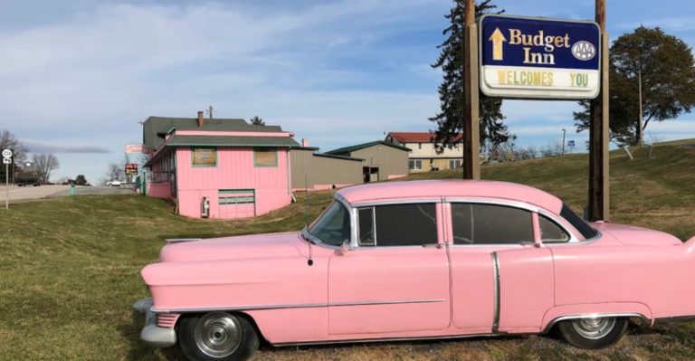 The Most Unreal Blueberry Pancakes I’ve Ever Eaten Are Hiding In Virginia