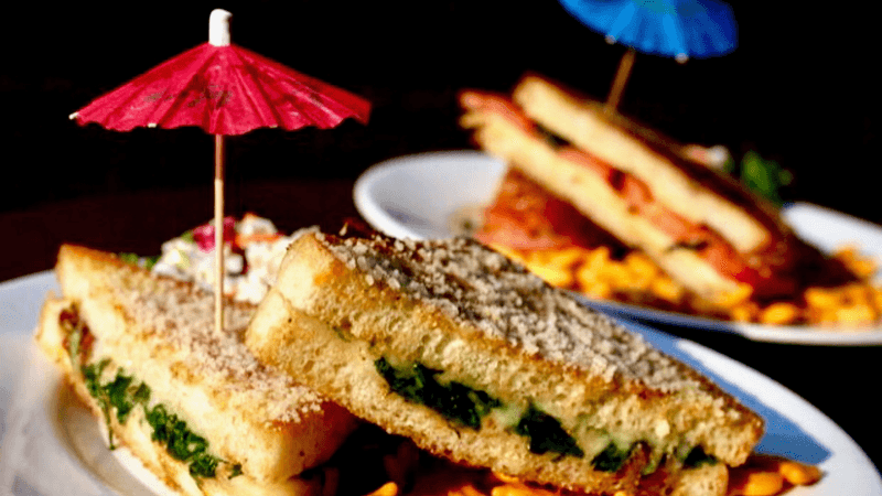 What Makes The Lockview Stand Out From Other Restaurants