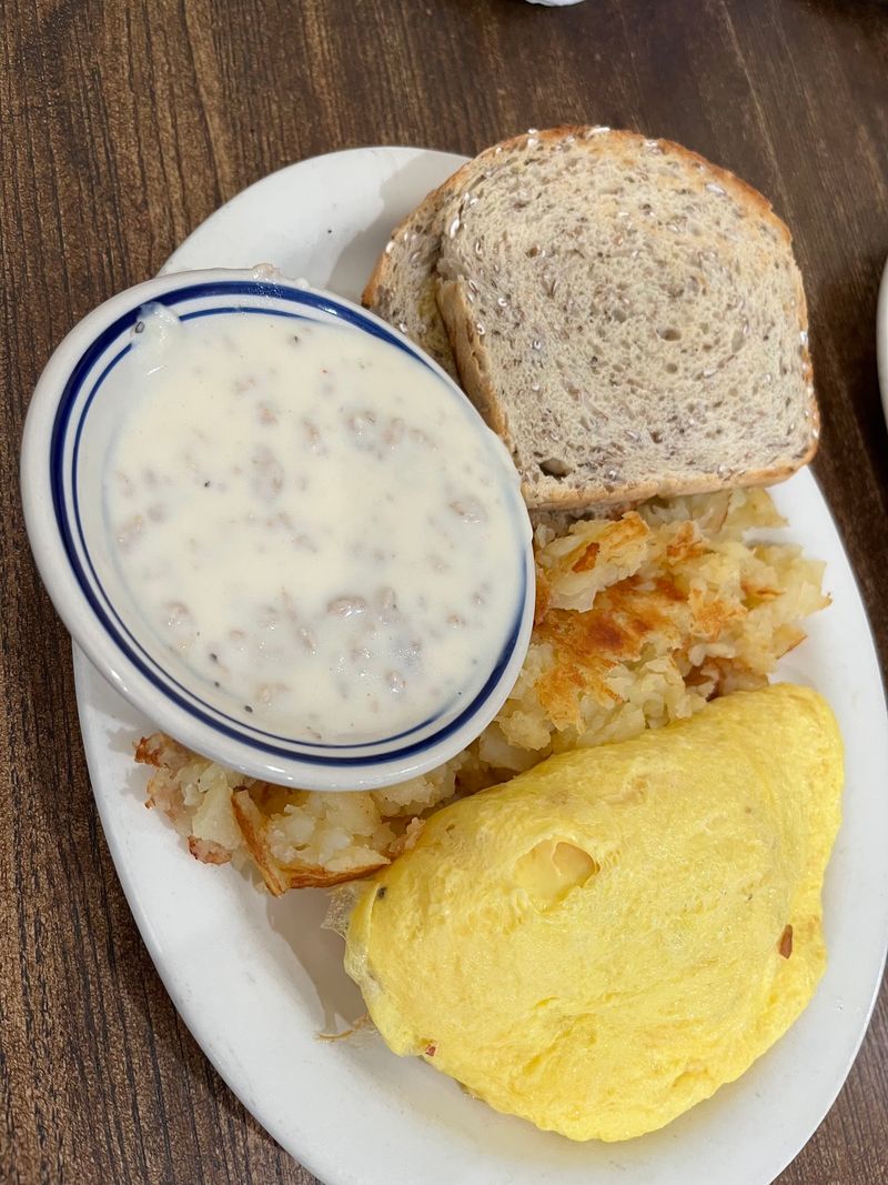The New Yorker Omelette And Egg Favorites