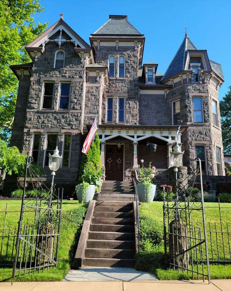 The Nickname Says Victorian, And The Streets Back It Up