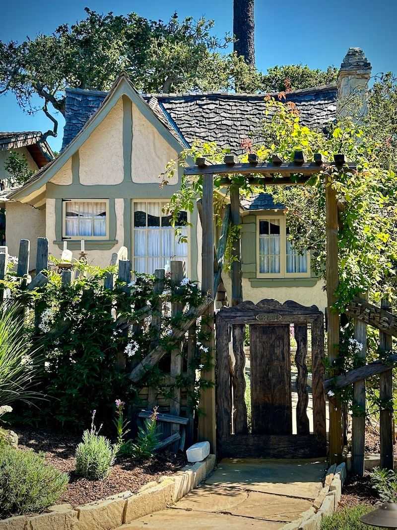 Storybook Cottages With Names Instead Of Numbers