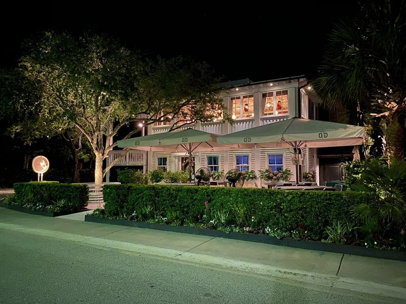 The Obstinate Daughter, Sullivan's Island