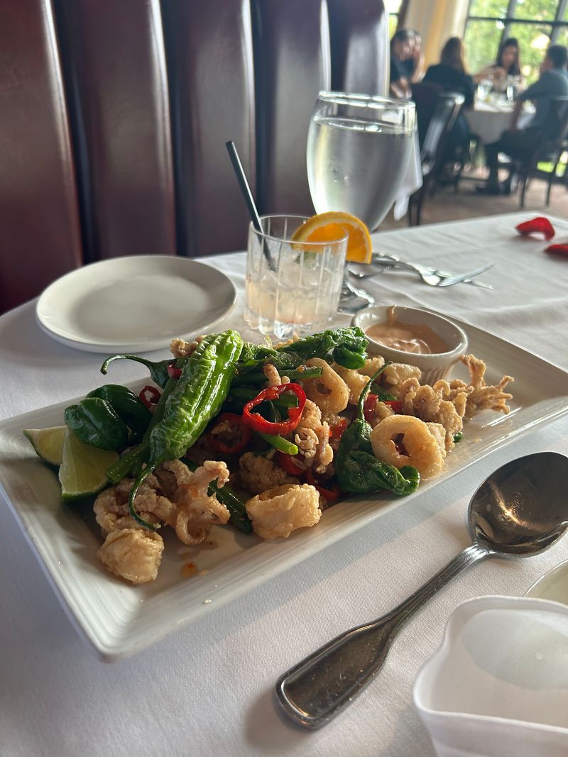 Truluck's Ocean's Finest Seafood & Crab – 101 E Kennedy Blvd