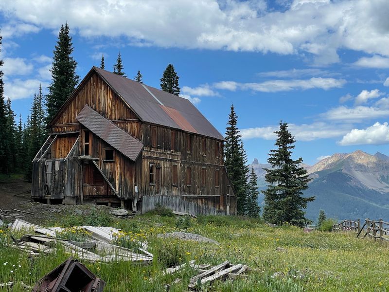 The Old Boardinghouse Is Basically The Town's Main Character The Old Boardinghouse Is Basically The Town's Main Character