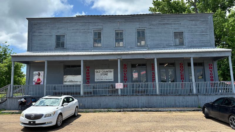 The Old Country Store