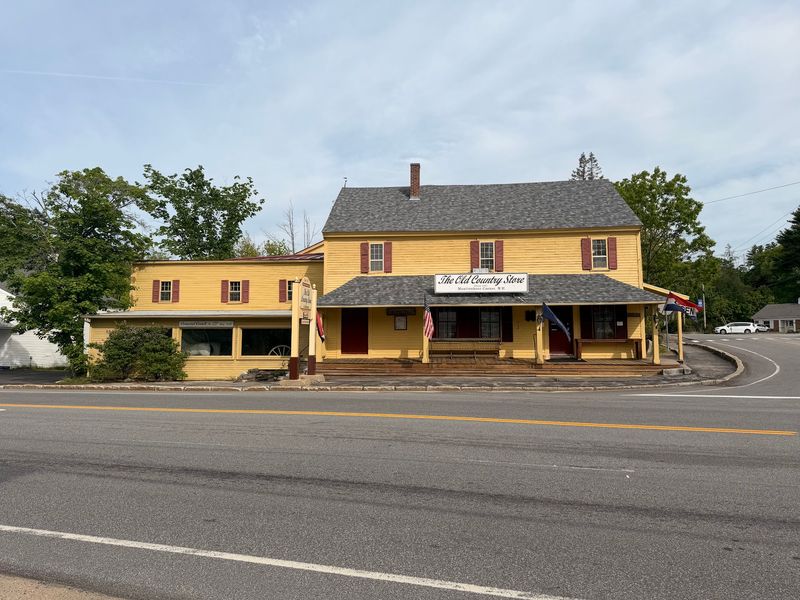 The Old Country Store And Museum