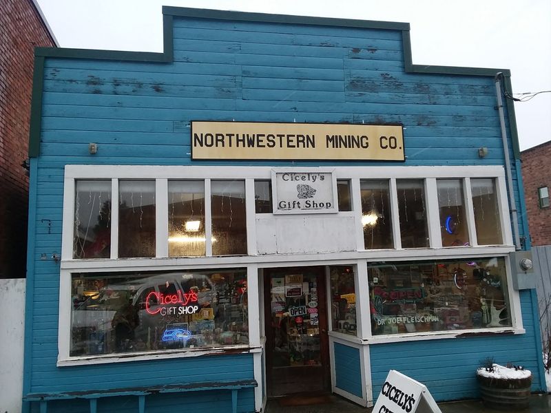 The Old General Store Feeling