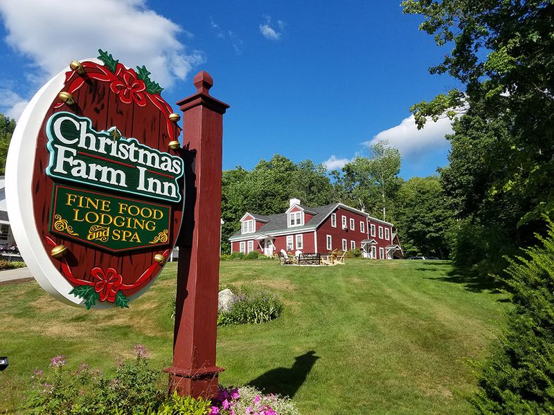Christmas Farm Inn & Spa – Dining Room