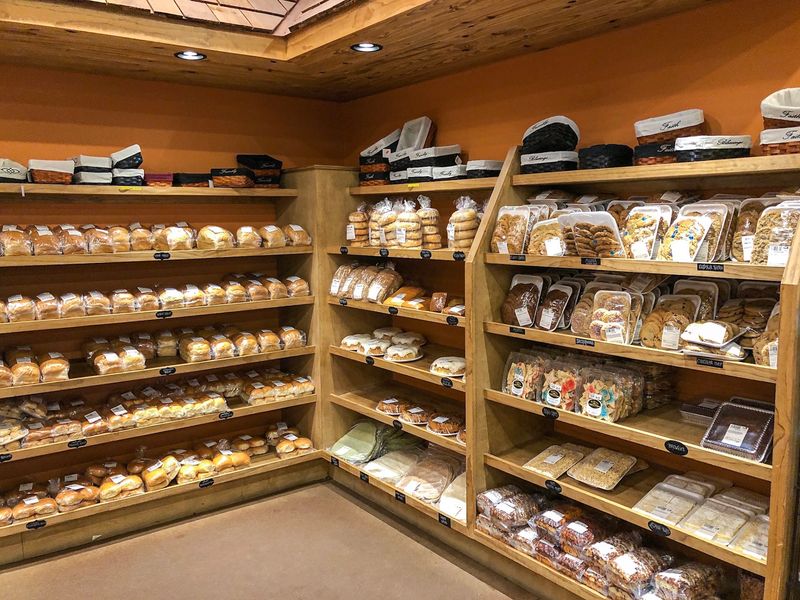 The Ole Country Store & Bakery