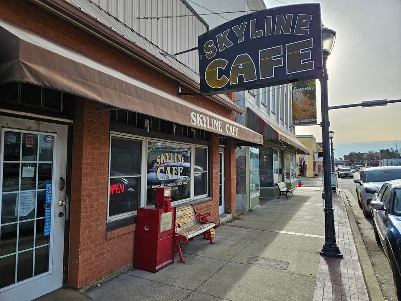Charming Roadside Gem With Loyal Regulars
