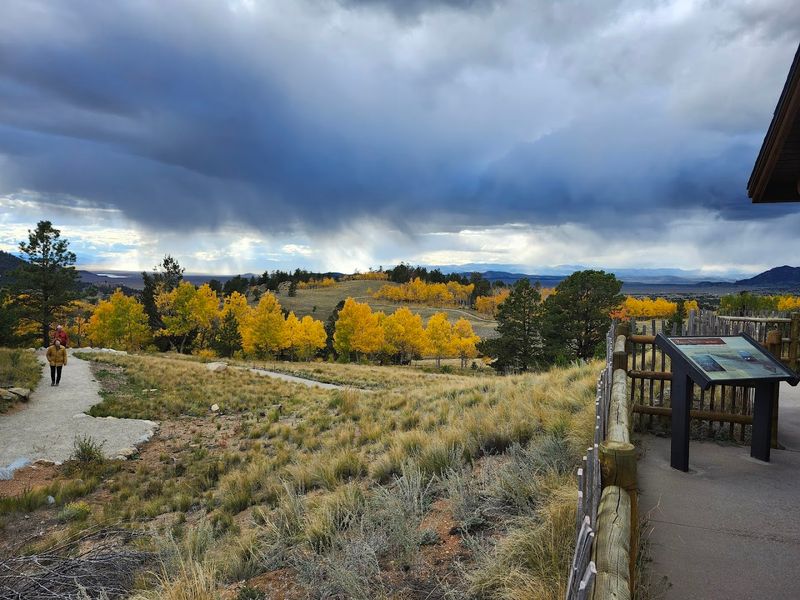 The One-Mile Scenic Trail Starting At The Visitor Center