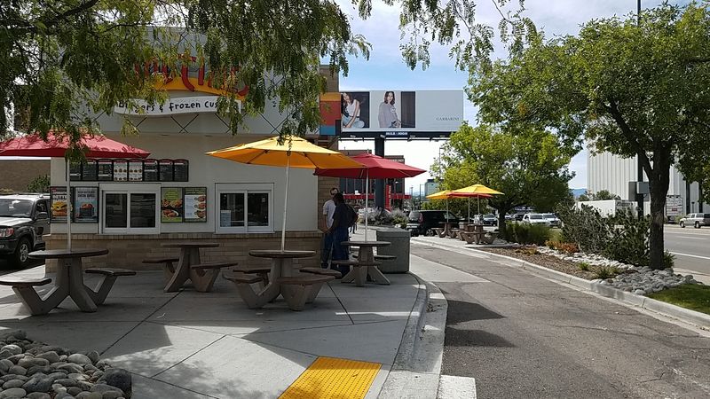 Finding Good Times on South Colorado Boulevard