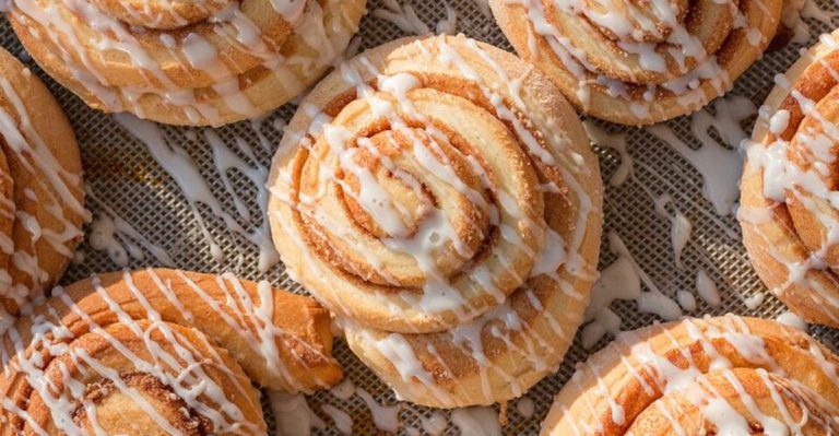 The Oregon Spot Where Dinner Vanishes Before Sunset