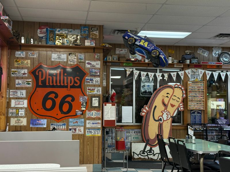 Cozy Dog Drive In – Springfield