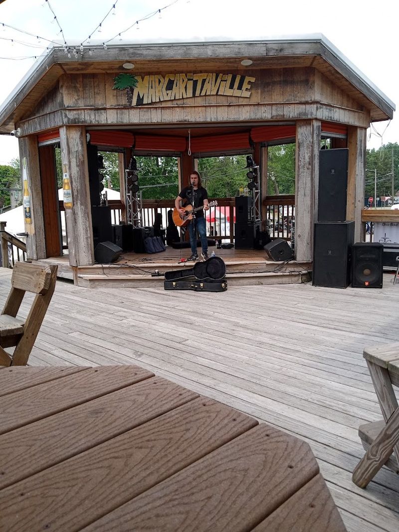 The Outdoor Deck Experience