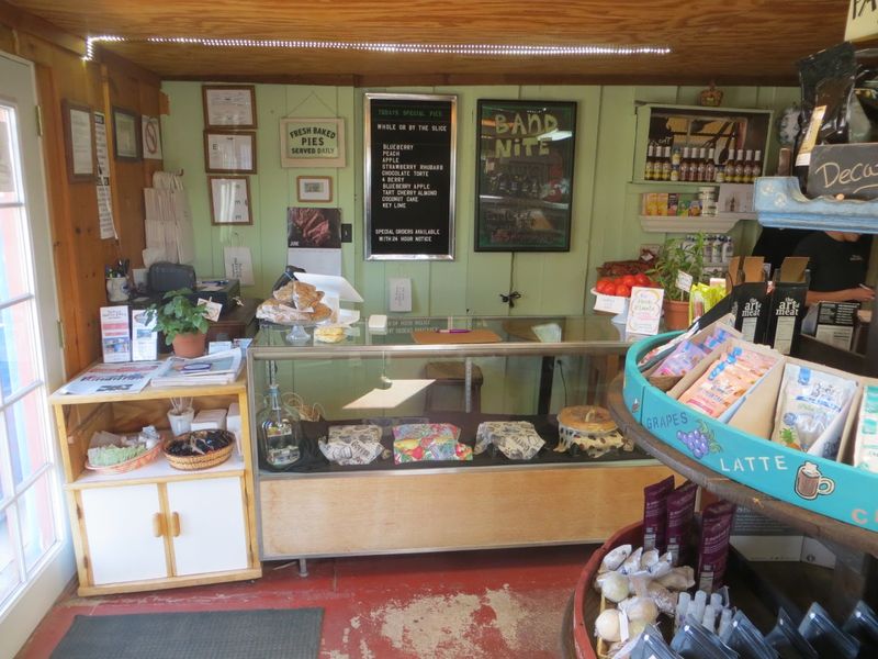 The Market Side: Fresh Pies To Take Home