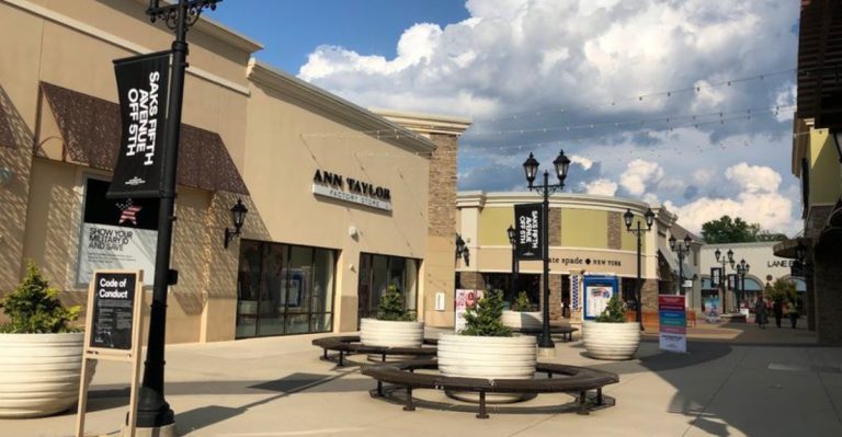 The Outlet Mall Everyone In North Carolina Seems To Recommend Lives Up To The Hype