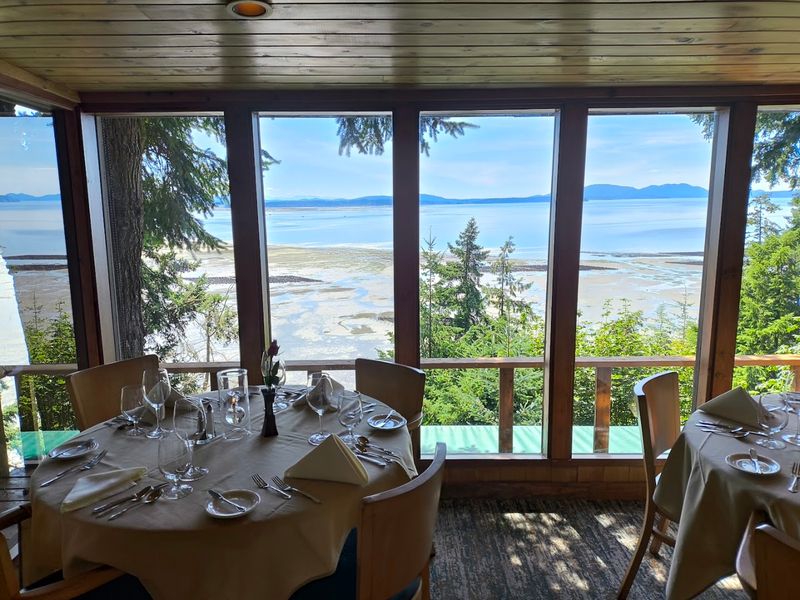 The Oyster On Chuckanut Drive
