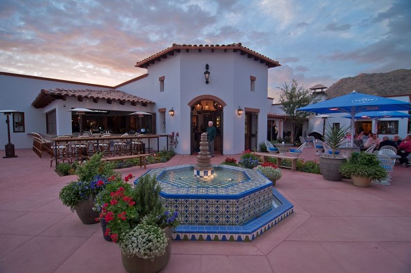 El Chorro Lodge: Paradise Valley's Sunset Dining Institution
