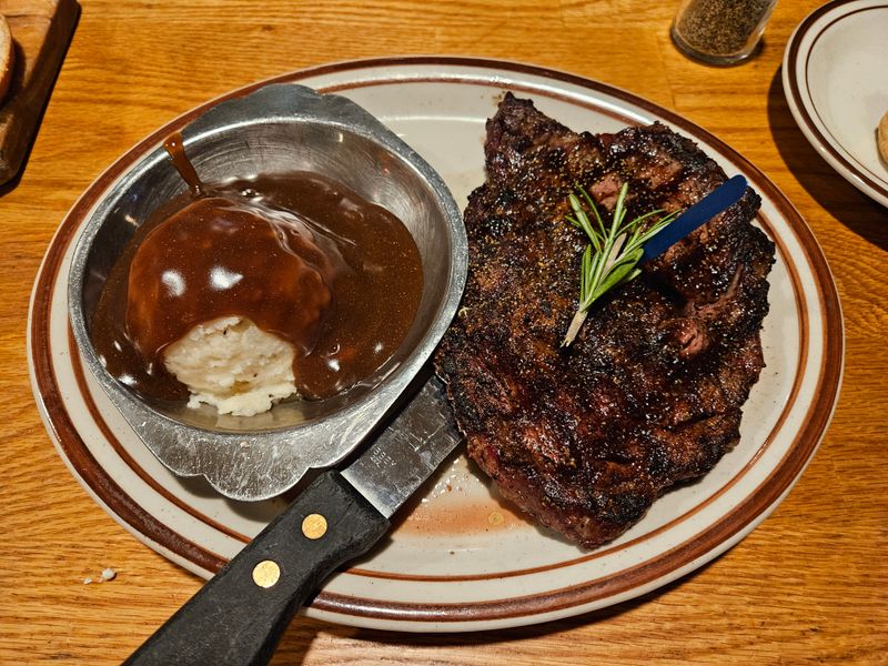 Charlie Clark's Steakhouse — Pinetop-Lakeside