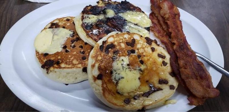 Classic Country Breakfasts 