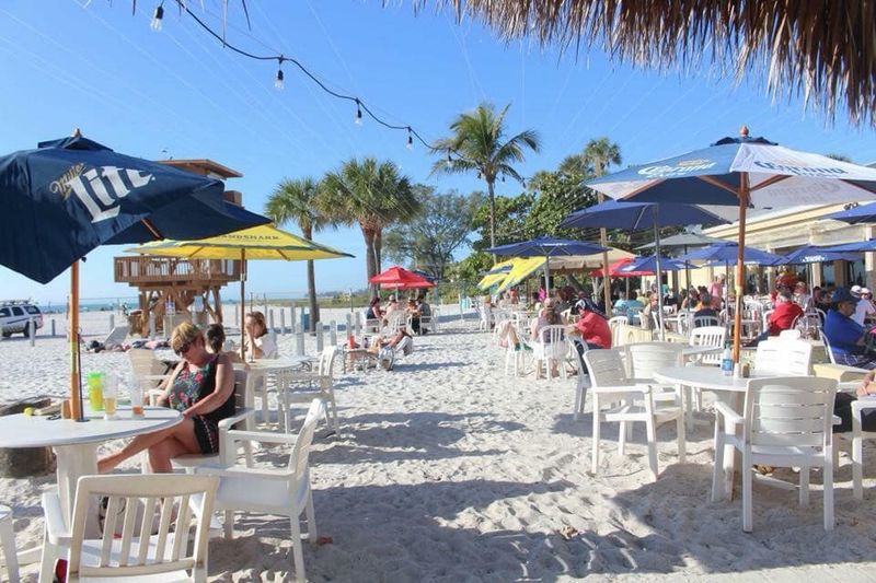 Anna Maria Island Beach Cafe – Holmes Beach