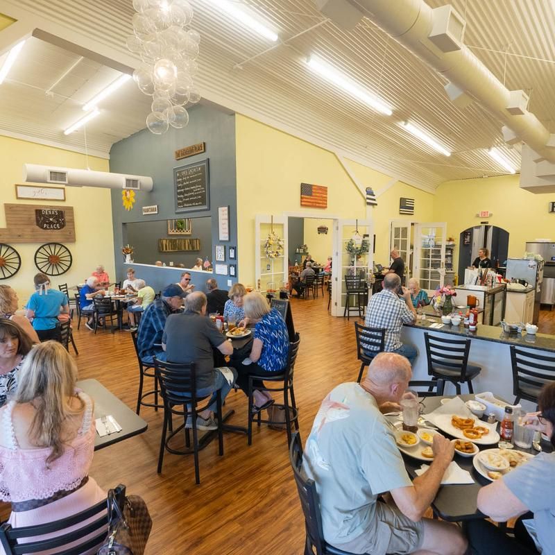 Dena's Place Diner & Grill