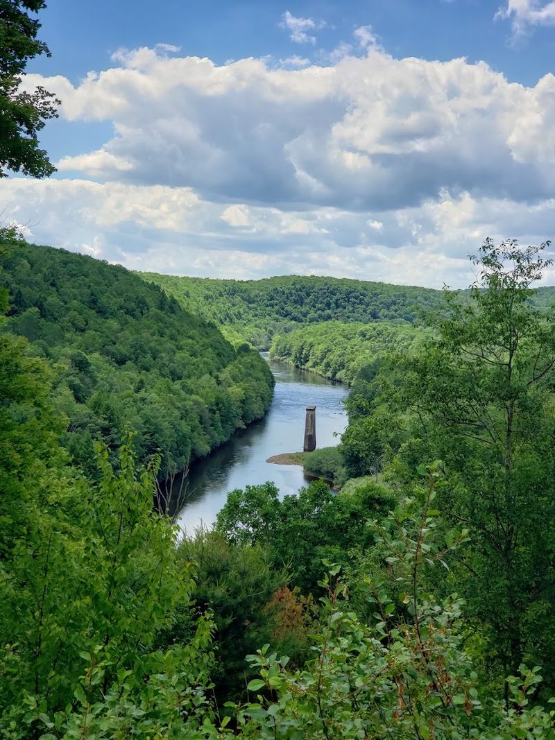 The Park Spans Nearly 16,000 Acres Of Pocono Mountain Wilderness The Park Spans Nearly 16,000 Acres Of Pocono Mountain Wilderness