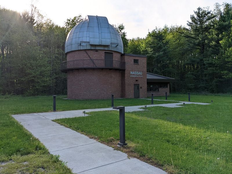 Giant Telescopes and the People Who Love Them