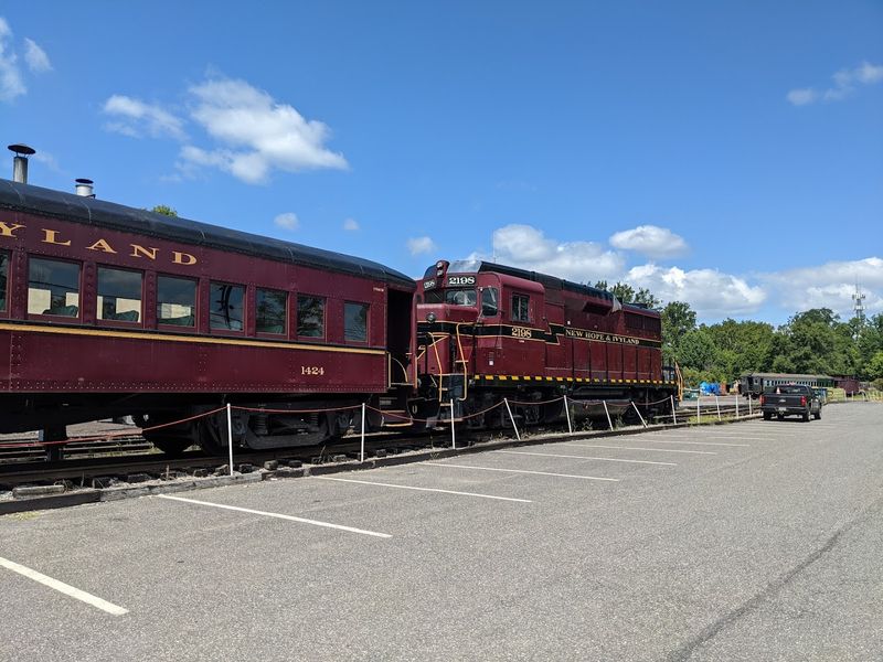 The New Hope And Ivyland Railroad