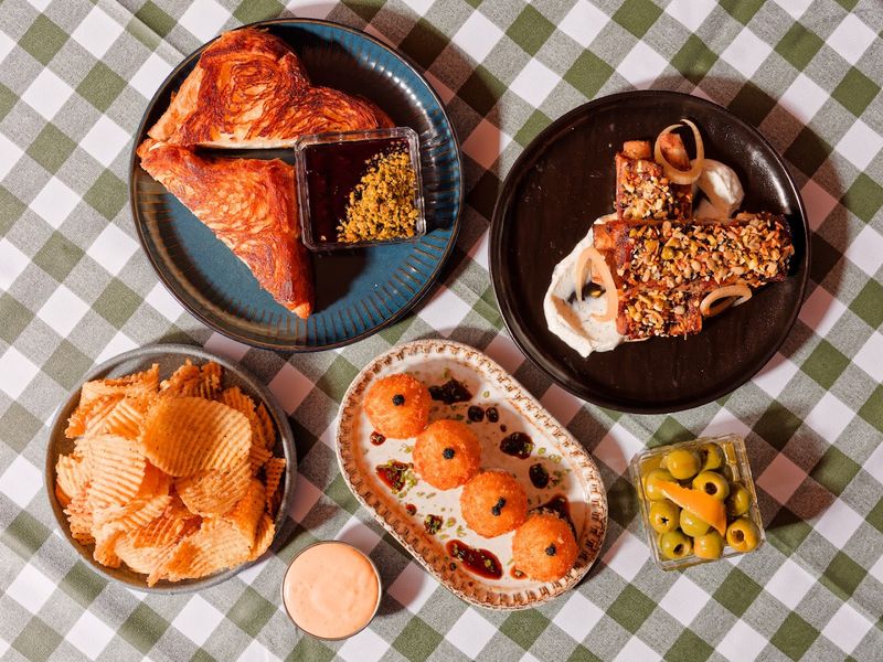 Appetizers And Small Plates To Share