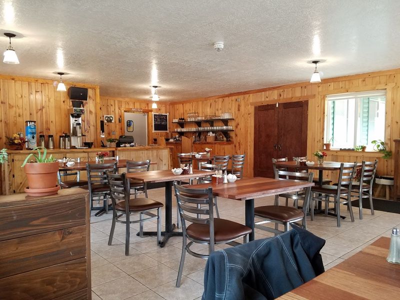 The Staff: The Kind Of Service That Actually Makes You Want To Come Back