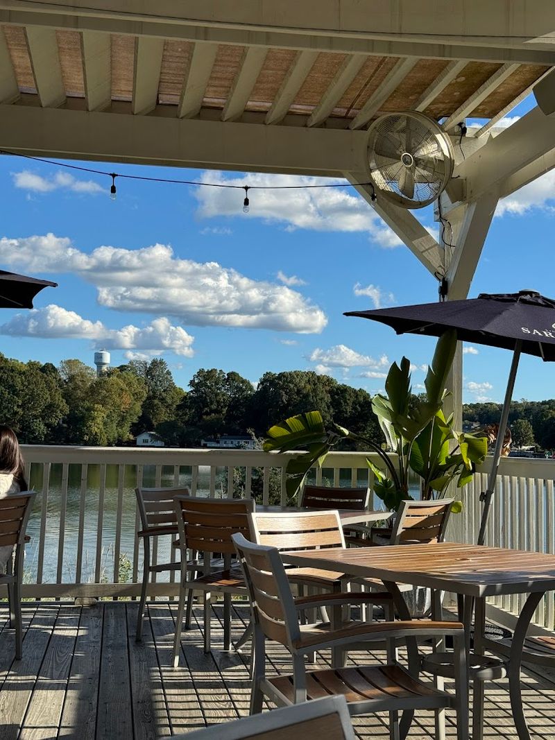 The Patio Experience That Makes You Lose Track Of Time