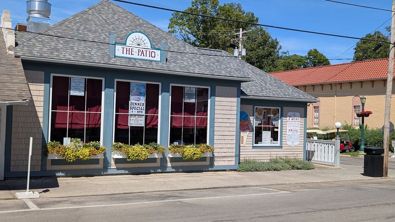 The Patio Restaurant, Lakeside Marblehead