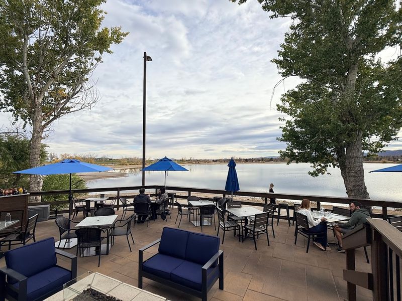 The Lake House Kitchen & Tavern