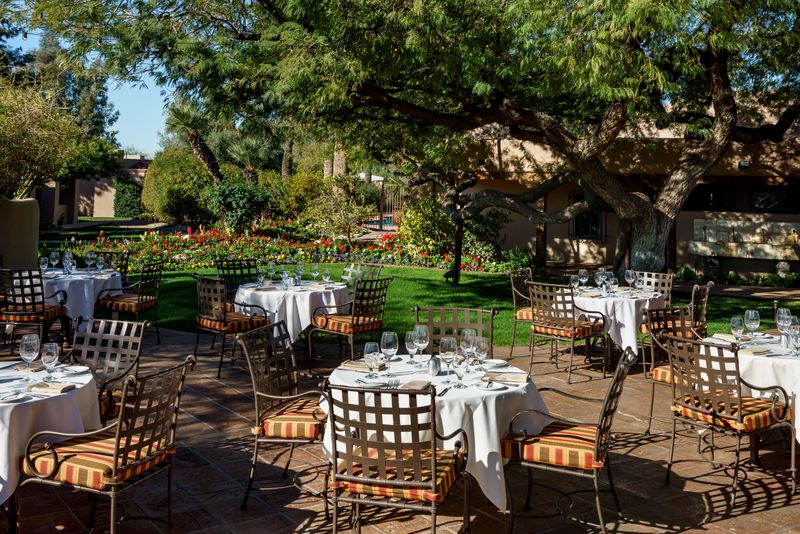 LON's — Paradise Valley / Scottsdale Area