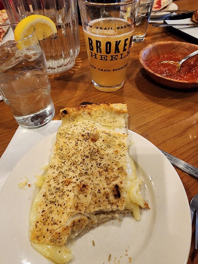 The White Pizza With Broccoli Has A Devoted Following