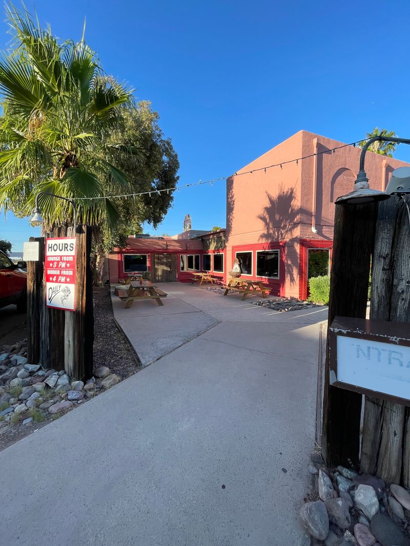 The Welcoming West Tucson Location