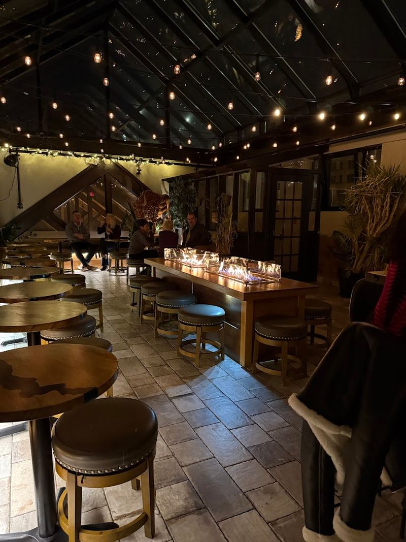 Three OAK Steakhouse (Easton)