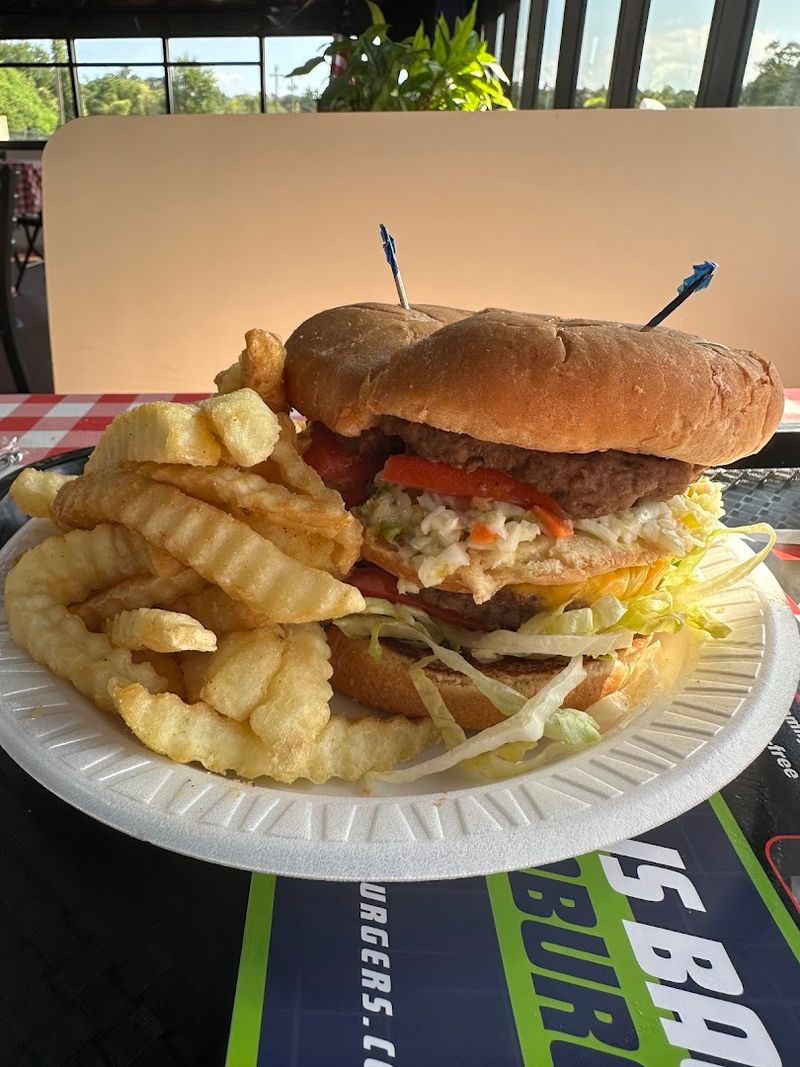 The Pimento Cheese Burger That Deserves Its Own Fan Club