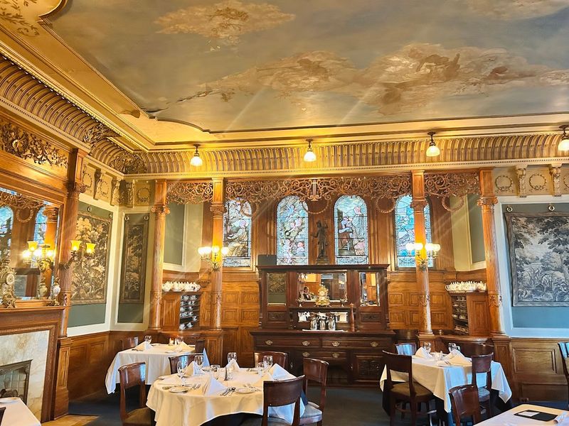 The Whitney Afternoon Tea, Detroit