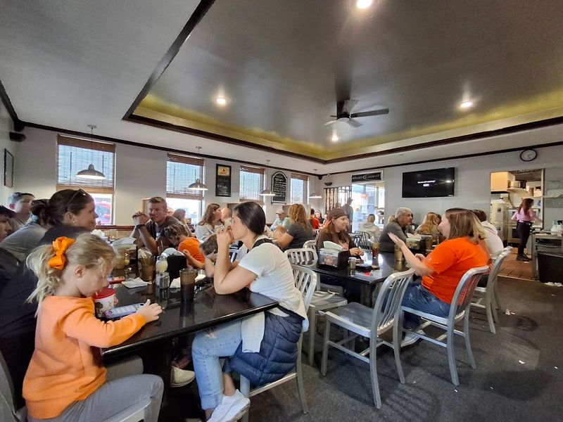 The Atmosphere Inside the Restaurant